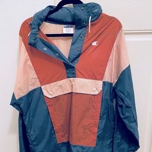 Champion windbreaker pullover 90’s style colorful